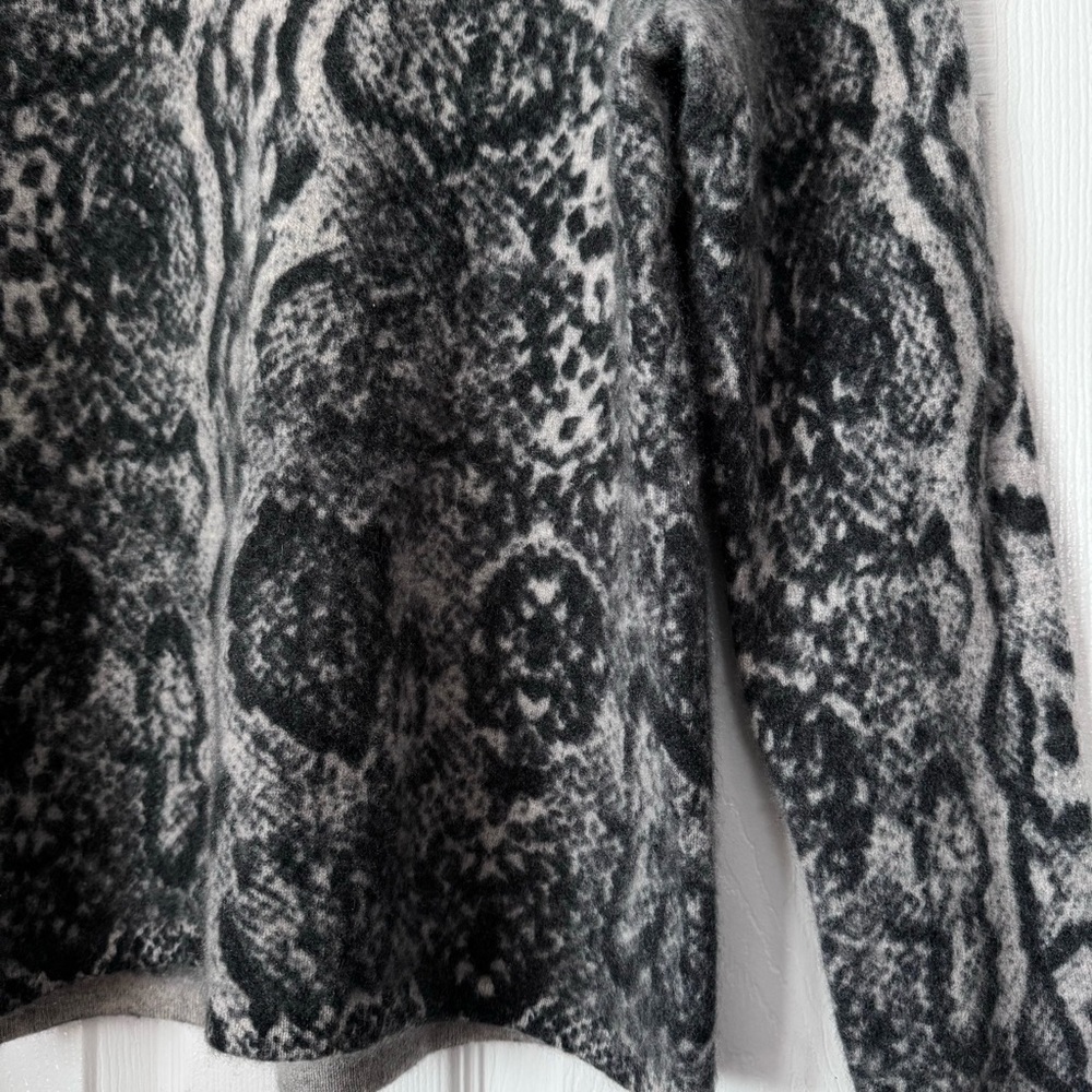 Cashmere Top M L - Picture 3 of 5